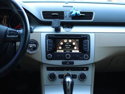 Used 2013 Volkswagen CC Sport Plus FWD image 35