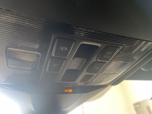 Used 2023 Volkswagen Arteon SEL image 31