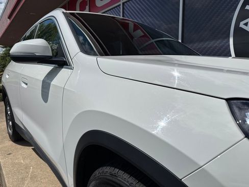 Used 2023 BMW X1 xDrive28i AWD/4WD image 2