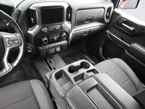 Used 2021 Chevrolet Silverado 1500 LT AWD/4WD image 15