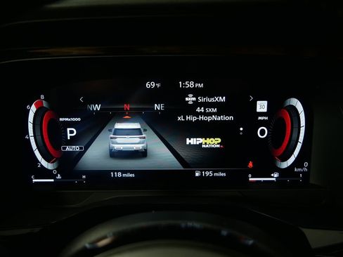 New 2025 Nissan Pathfinder Platinum image 25