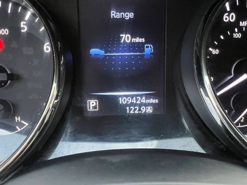 Used 2016 Nissan Rogue S FWD image 7