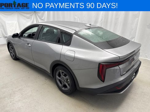 Used 2025 Kia K4 FWD image 4