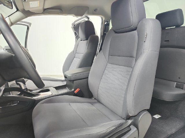 Used 2024 Nissan Frontier S w/ Technology Package AWD/4WD image 18