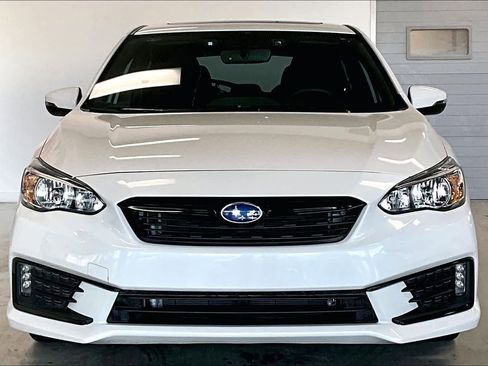 Used 2023 Subaru Impreza 2.0i Sport image 6