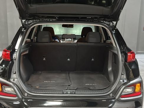 Used 2019 Hyundai Kona SE FWD image 24