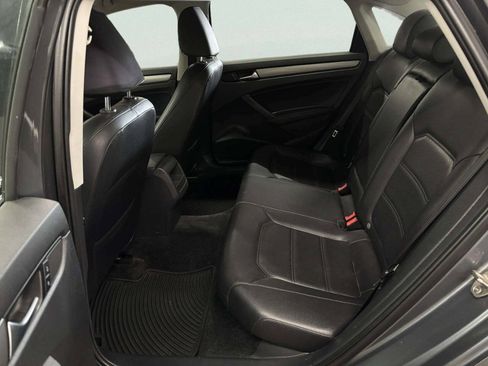 Used 2015 Volkswagen Passat 1.8T Limited Edition FWD image 14