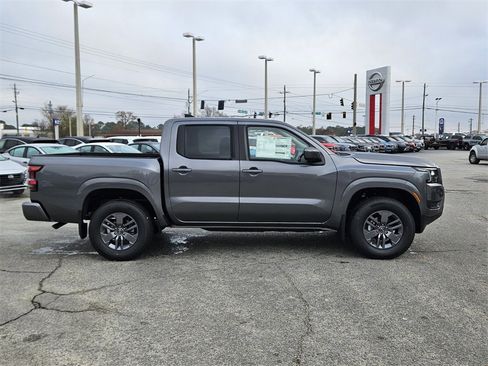 New 2026 Nissan Frontier SV image 11