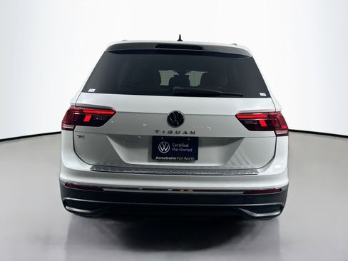 Certified 2023 Volkswagen Tiguan SE image 6