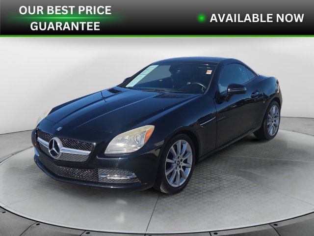 Used 2016 Mercedes-Benz SLK 300 image 1