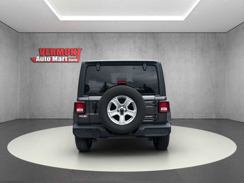 Used 2021 Jeep Wrangler Unlimited Sport image 6