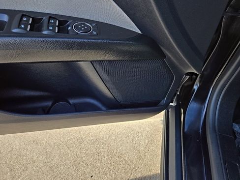 Used 2020 Ford Fusion S image 36