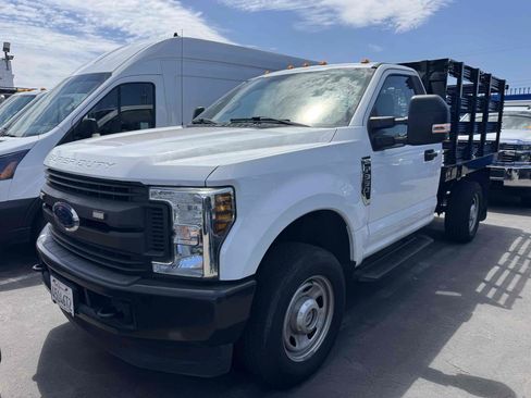 Used 2019 Ford F350 XL w/ Power Equipment Group AWD/4WD image 2