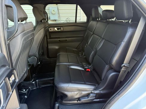 Used 2020 Ford Explorer 4WD Police Interceptor image 18