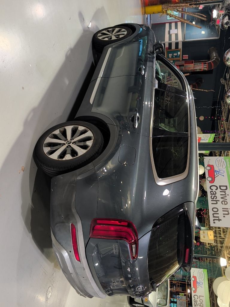 Used 2020 Kia Telluride S w/ S 8 Passenger Seating Package FWD image 14