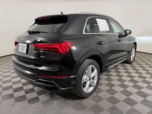 Certified 2022 Audi Q3 2.0T Premium Plus w/ Premium Plus Package image 9
