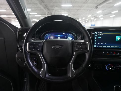 Used 2023 Chevrolet Silverado 1500 LT Trail Boss w/ Convenience Package II AWD/4WD image 17