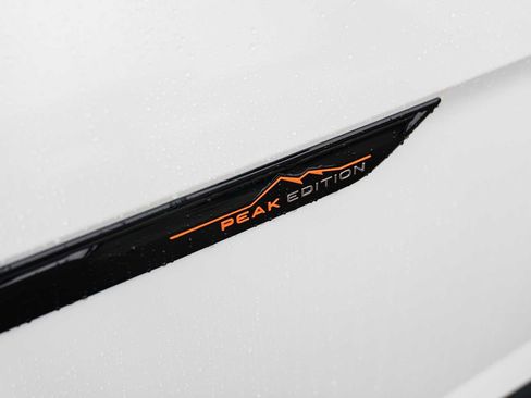 New 2026 Volkswagen Atlas Peak Edition image 19