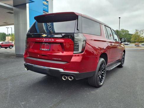 New 2025 Chevrolet Suburban Premier w/ Sun And Tow Package image 5