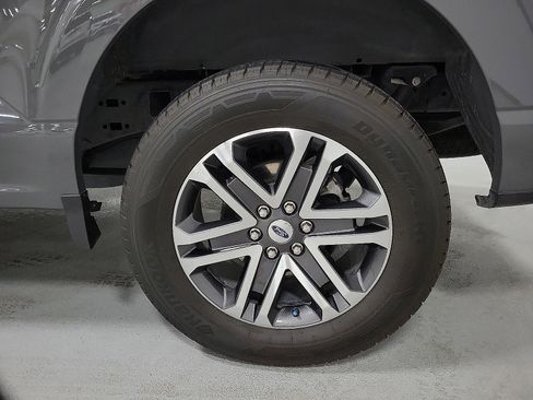 Used 2021 Ford F150 XL w/ Equipment Group 101A High RWD image 8