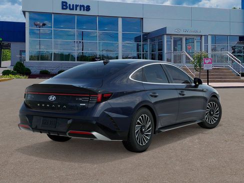 New 2026 Hyundai Sonata Limited image 4