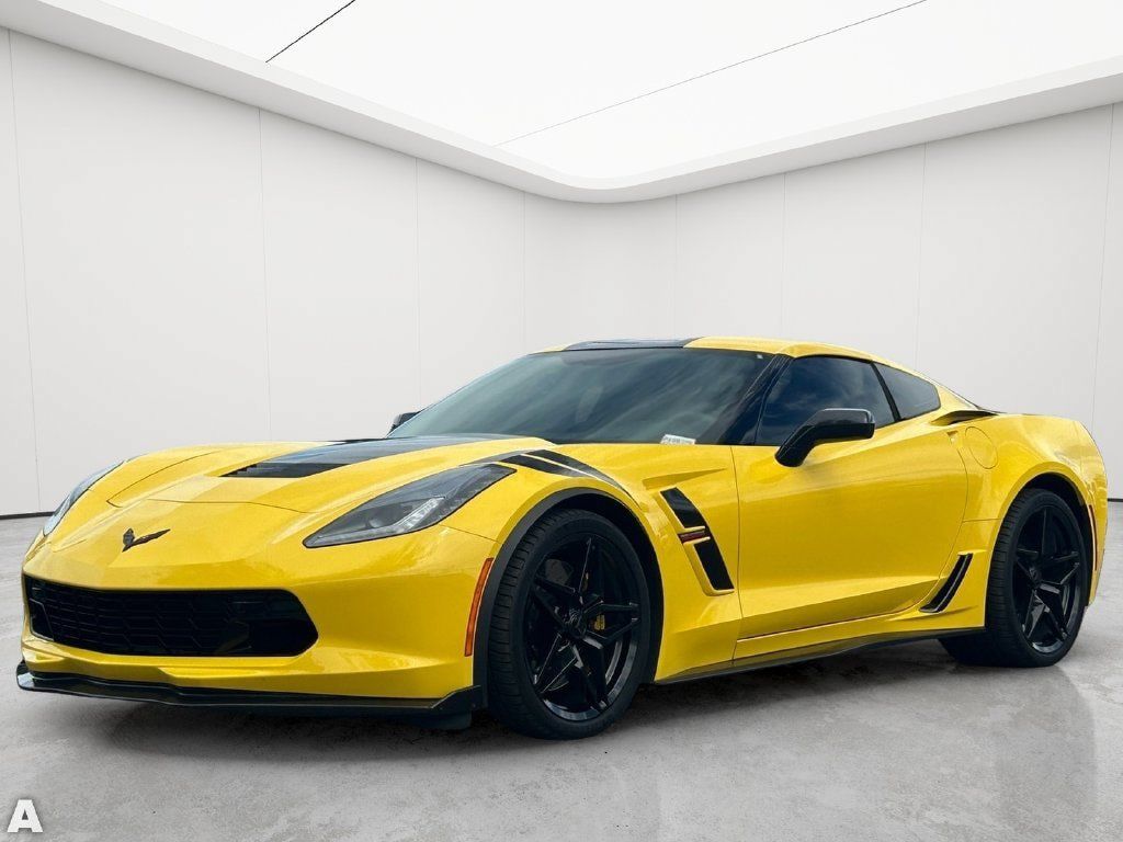 Used 2017 Chevrolet Corvette Grand Sport RWD image 2
