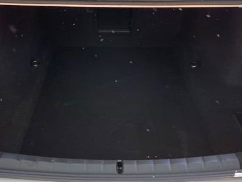 Used 2023 BMW 740i w/ Parking Assistance Package RWD image 17