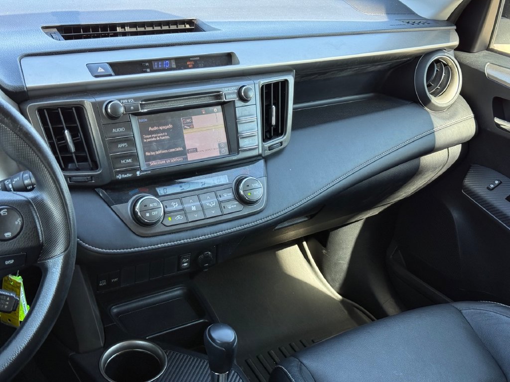 Used 2015 Toyota RAV4 XLE FWD image 23