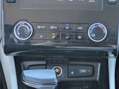 Certified 2023 Hyundai Tucson SEL AWD/4WD image 29