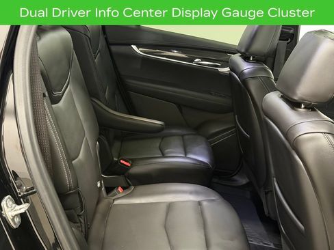 Certified 2024 Cadillac XT6 Sport w/ LPO, Floor Liner Package AWD/4WD image 17