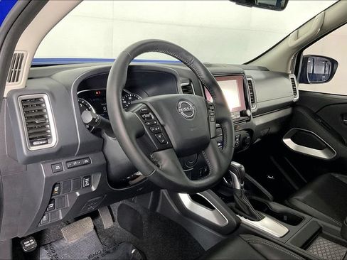 Used 2024 Nissan Frontier SL w/ Technology Package RWD image 15