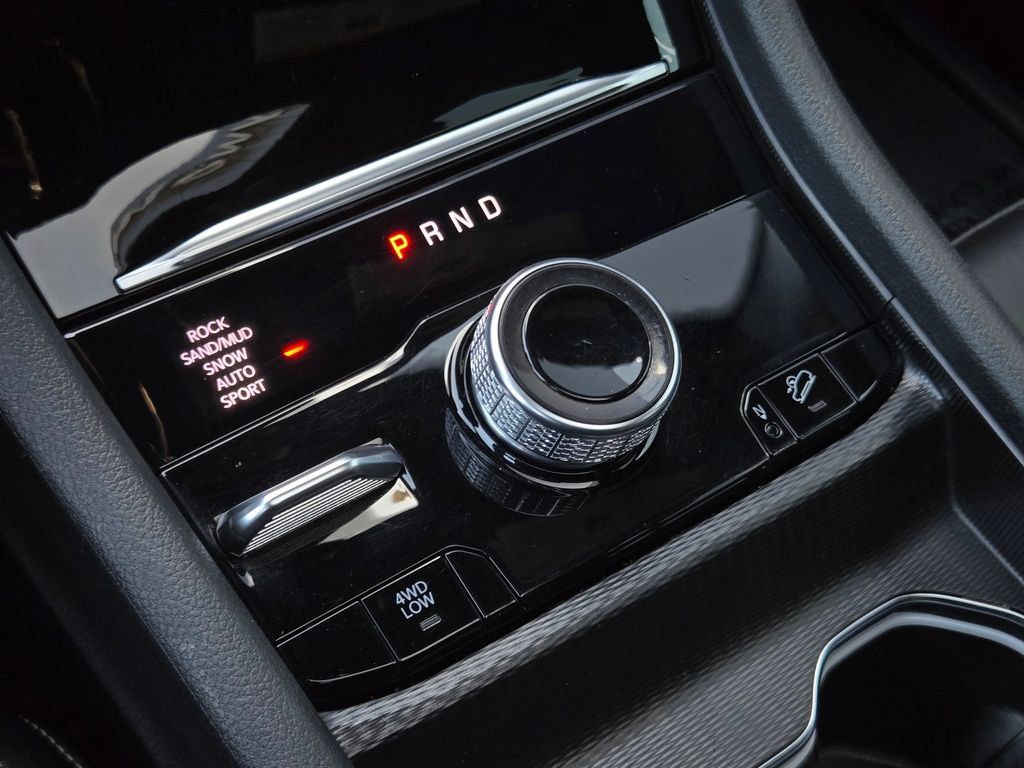 Used 2024 Jeep Grand Cherokee Limited 4xe AWD/4WD image 23