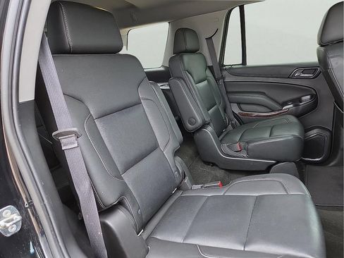 Used 2018 GMC Yukon SLT w/ Open Road Package AWD/4WD image 10
