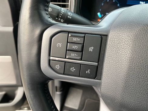 Used 2023 Ford F250 Lariat w/ Sport Appearance Package image 46