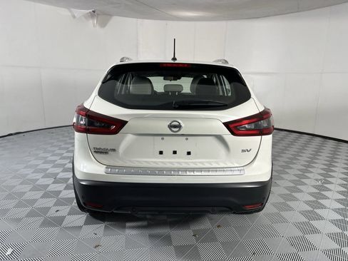Used 2020 Nissan Rogue Sport SV FWD image 7