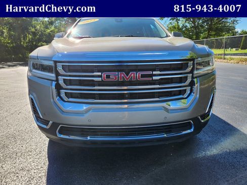 Used 2023 GMC Acadia SLE image 39