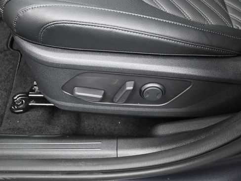 New 2026 Kia Sportage X-Line AWD/4WD image 12
