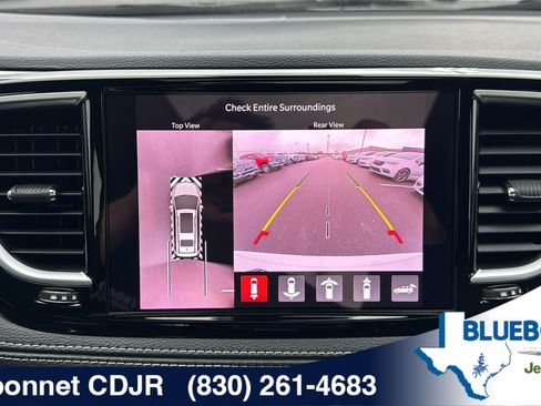 New 2026 Chrysler Pacifica Limited w/ S Appearance Package FWD image 24