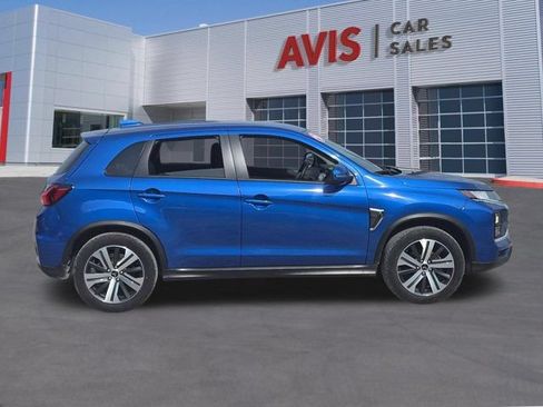 Used 2025 Mitsubishi Outlander Sport SE AWD/4WD image 5