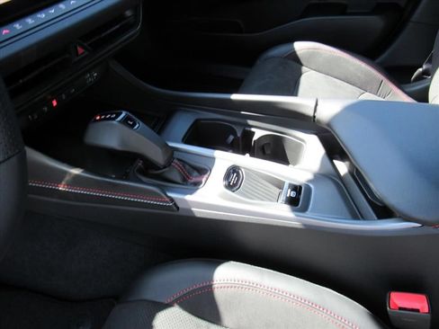 New 2026 Dodge Charger R/T AWD/4WD image 17
