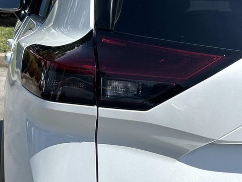 New 2026 Nissan Rogue SV AWD/4WD image 12