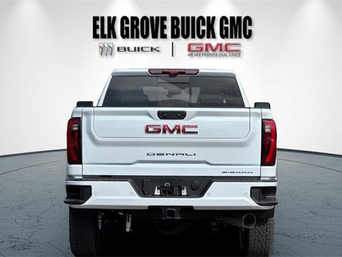 New 2026 GMC Sierra 2500 Denali w/ Denali Reserve Package image 5