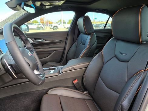 New 2025 Cadillac CT4 Sport image 27