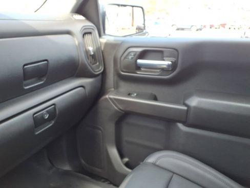 Used 2022 GMC Sierra 1500 Pro w/ Pro Value Package image 18