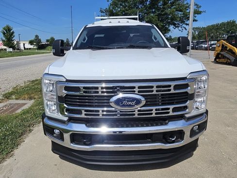Used 2023 Ford F350 XL w/ XL Chrome Package RWD image 2