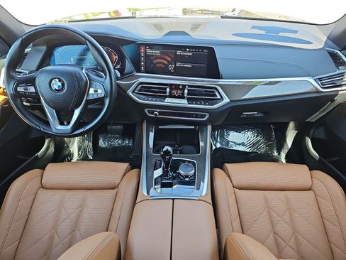 Used 2023 BMW X5 sDrive40i w/ Parking Assistance Package RWD image 9