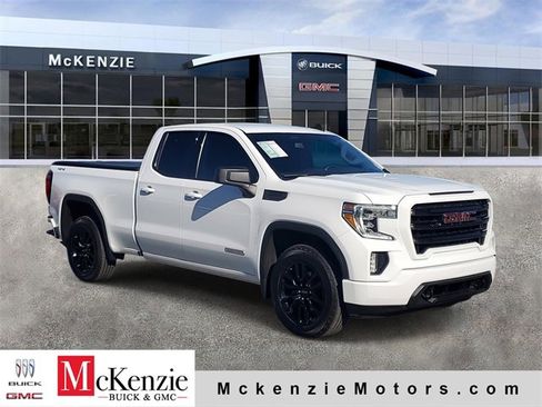 Used 2022 GMC Sierra 1500 Elevation image 1