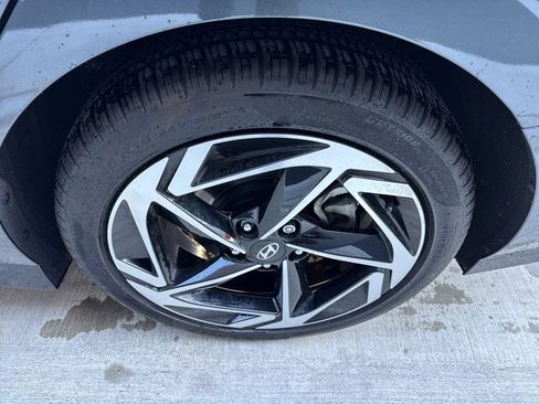 Certified 2025 Hyundai Sonata SEL image 19