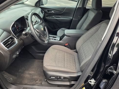 Used 2023 Chevrolet Equinox LT FWD image 20