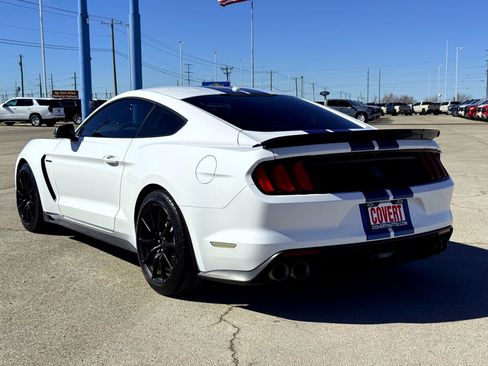 Used 2018 Ford Mustang Shelby GT350 w/ Convenience Package image 11